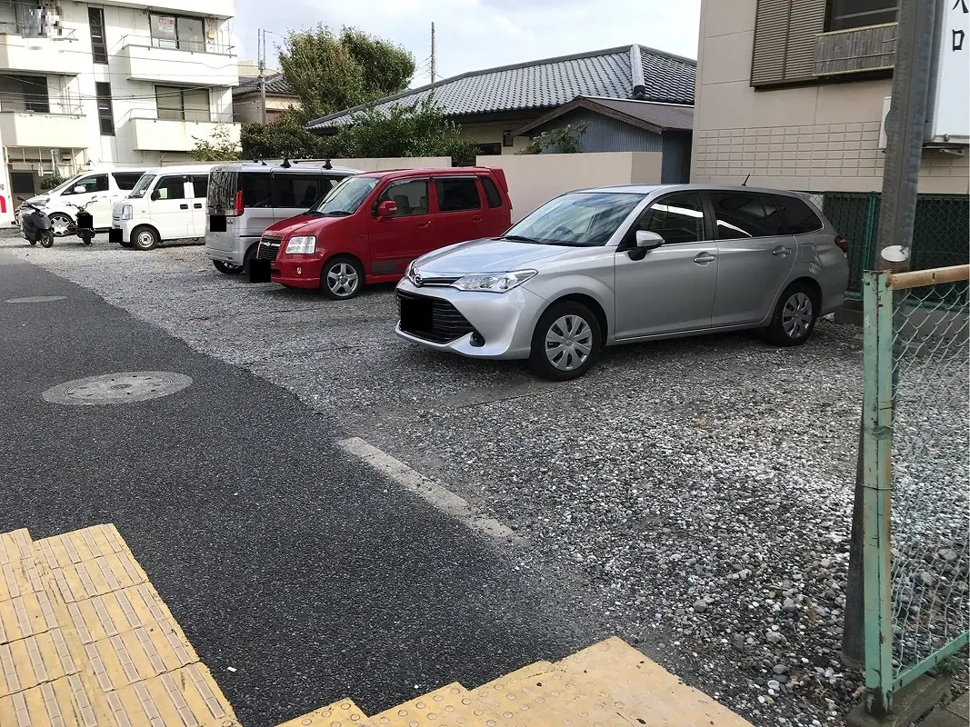 江戸川区春江町２丁目　月極駐車場